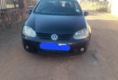 Golf 5 1.9lit for sale